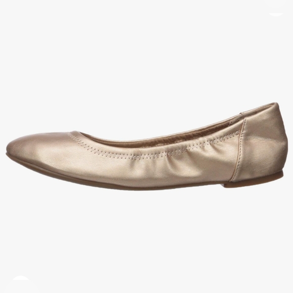Amazon Essentials Women's Ballet Flat - Picture 2 of 5